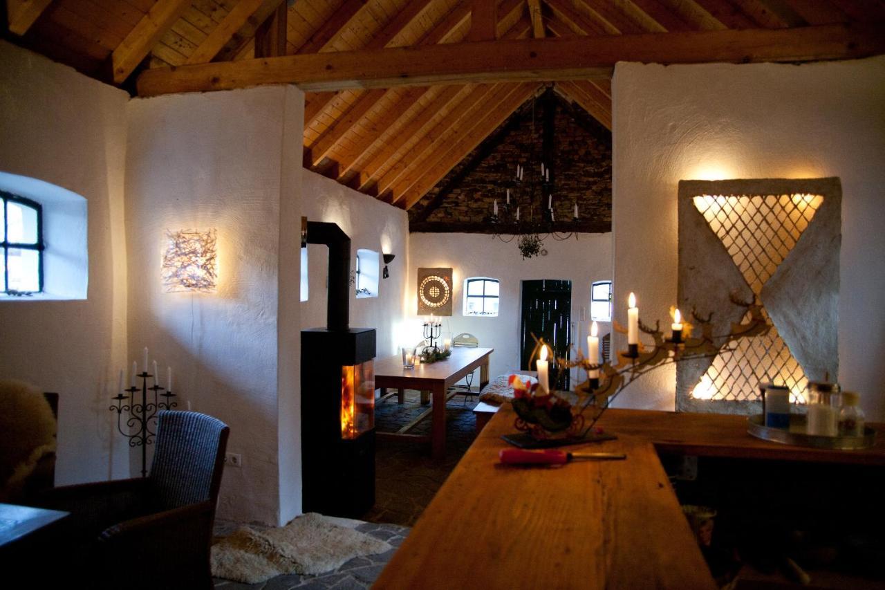 Osterspai Hof Liebeneck B&B 외부 사진