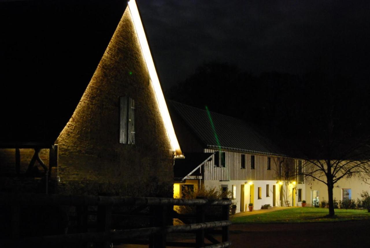 Osterspai Hof Liebeneck B&B 외부 사진